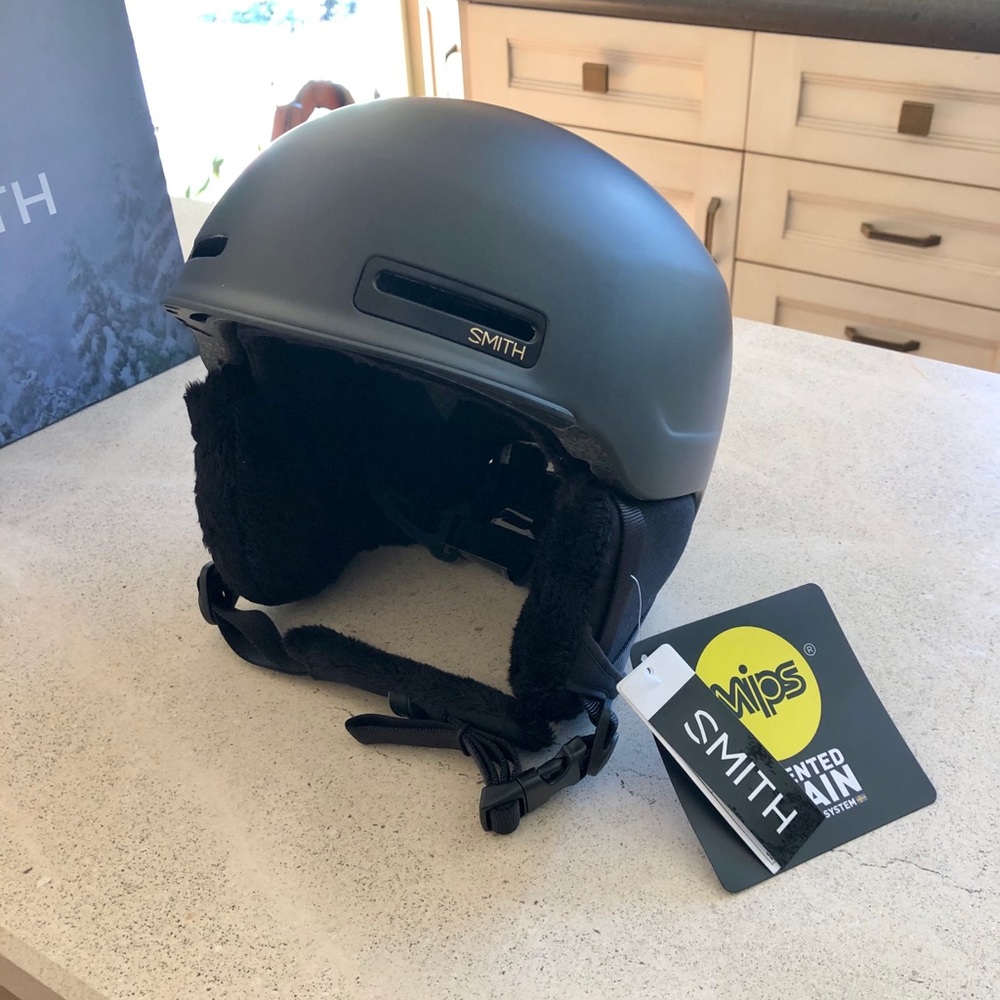 Smith snowboard helmet